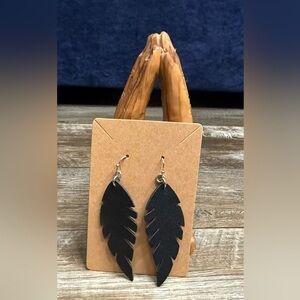 Chic Black Feather Earrings